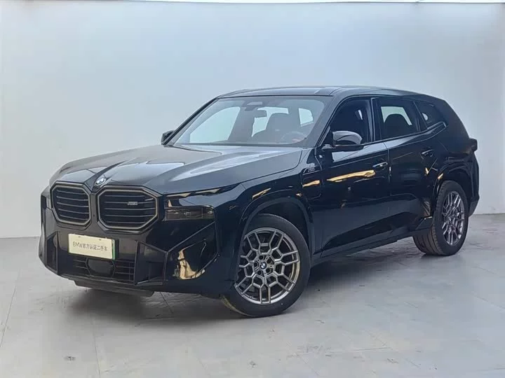 BMW XM