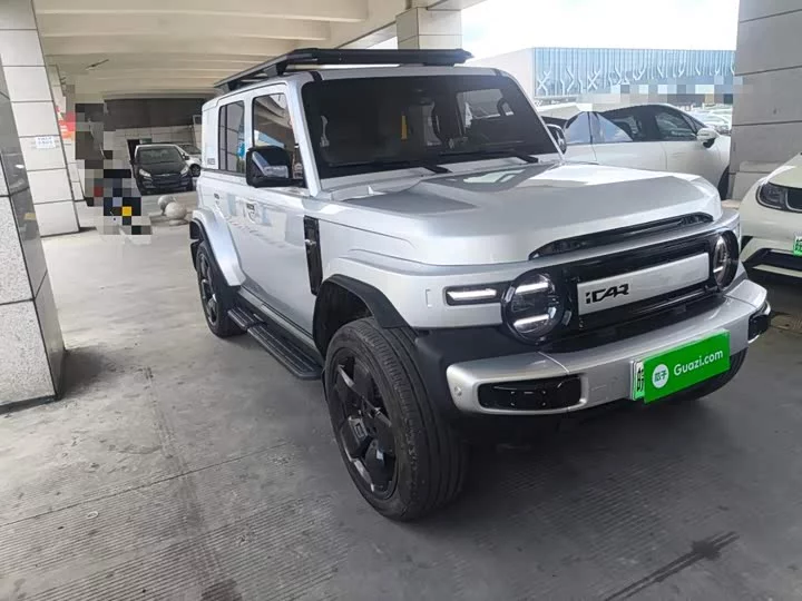 iCAR Super V23