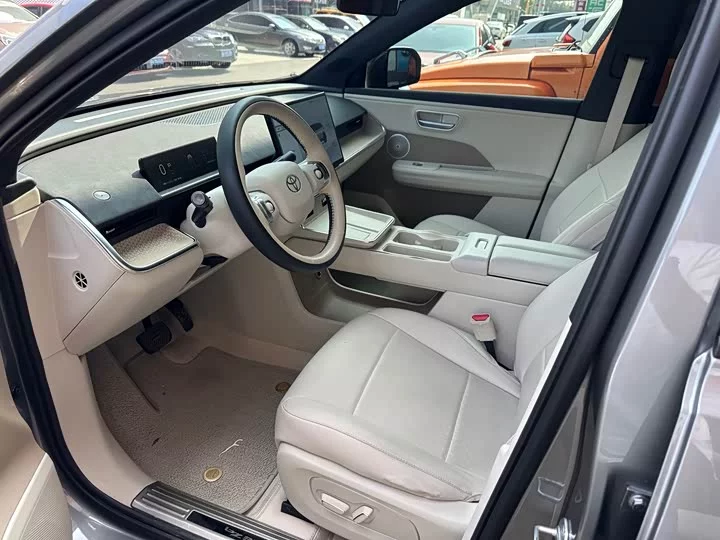 Toyota Bozhi 3X