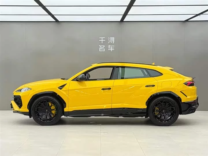 Lamborghini Urus SE