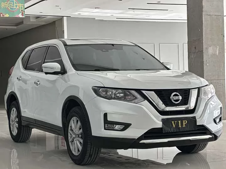 Nissan Qijun