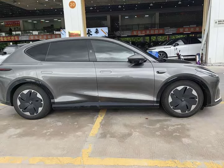 Zhiji LS7