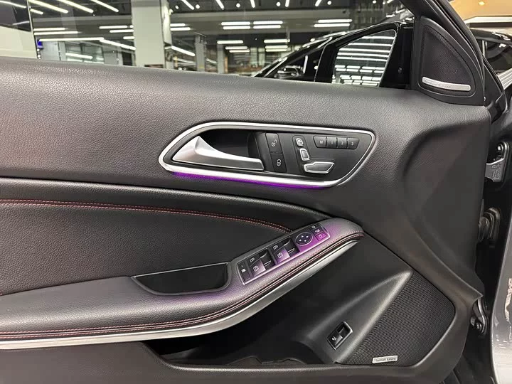 Mercedes-Benz GLA AMG