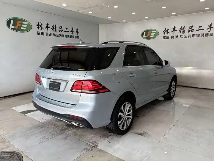 Mercedes-Benz GLE (Imported)