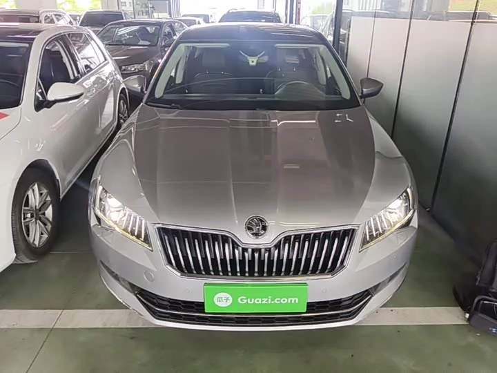 Skoda SuperB