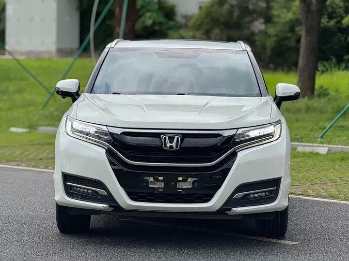 Honda UR-V