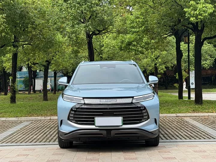 BYD Frigate 07