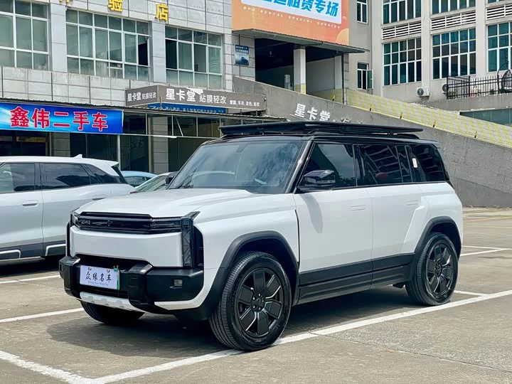 iCAR 03T