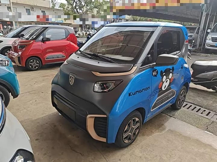 Baojun E200