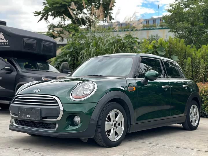 MINI 