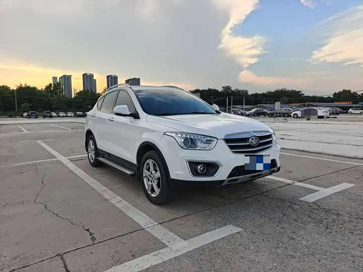 FAW Besturn X80