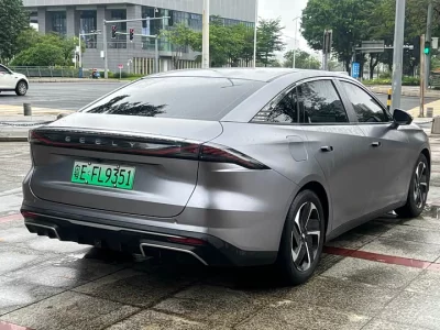 Geely Galaxy L6