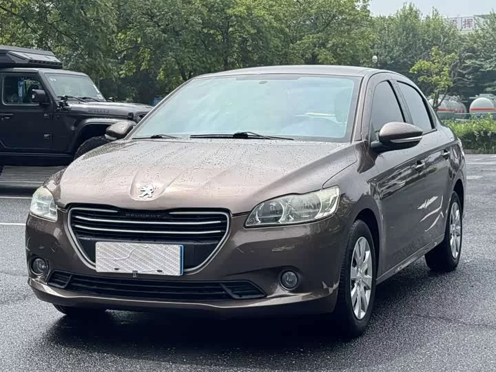 Peugeot 301