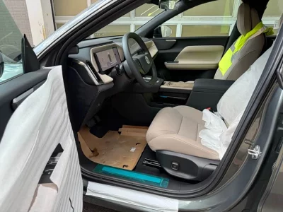 Volvo XC70 plug-in hybrid