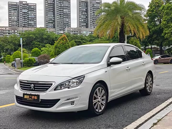 Peugeot 408
