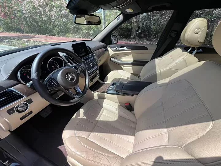 Mercedes-Benz GLE (Imported)
