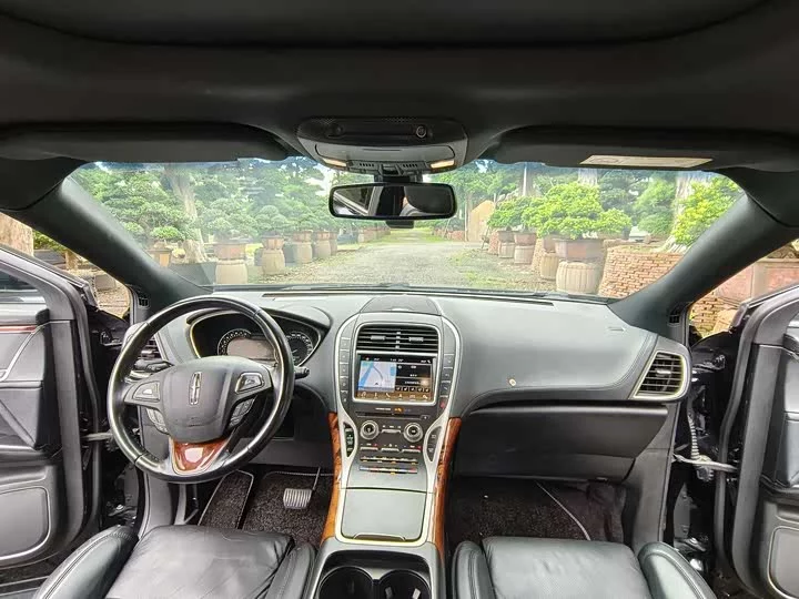Lincoln MKX