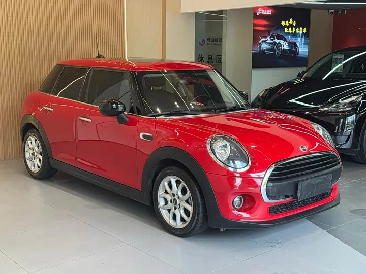 MINI 