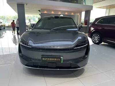 Luxeed R7