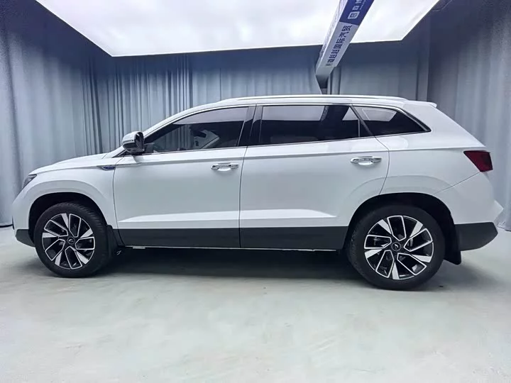 Jetta VS7