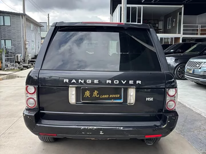 Land Rover range rover