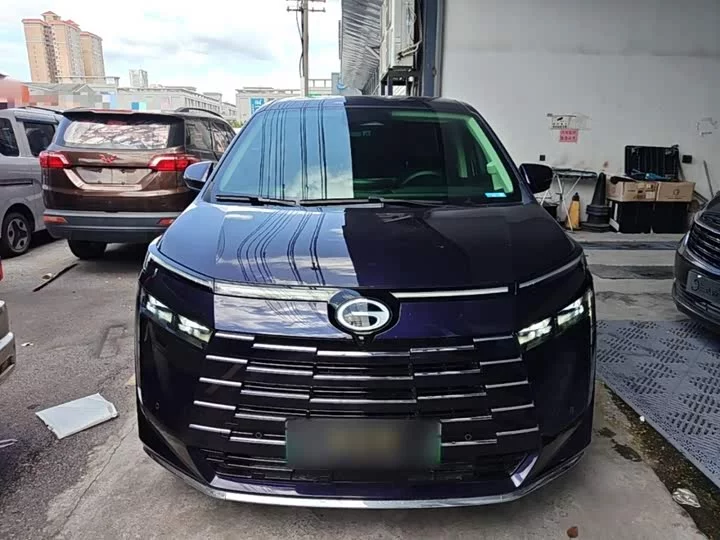 GAC Trumpchi E8 PHEV