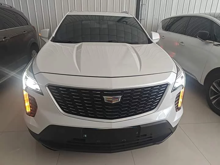 Cadillac XT4