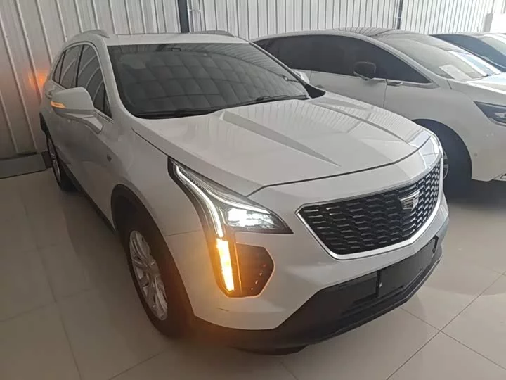 Cadillac XT4