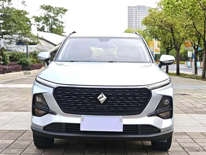 Baojun RS-3