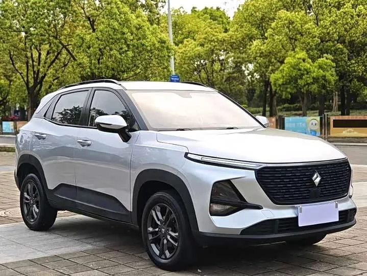 Baojun RS-3