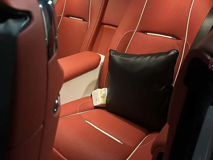 Rolls Royce Phantom