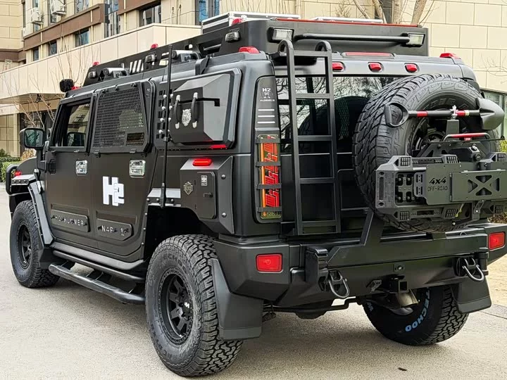 Hummer H2