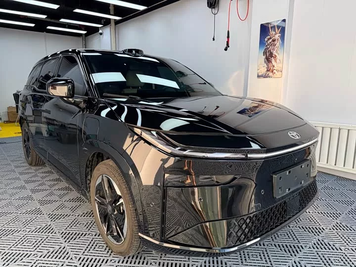 Toyota Bozhi 3X