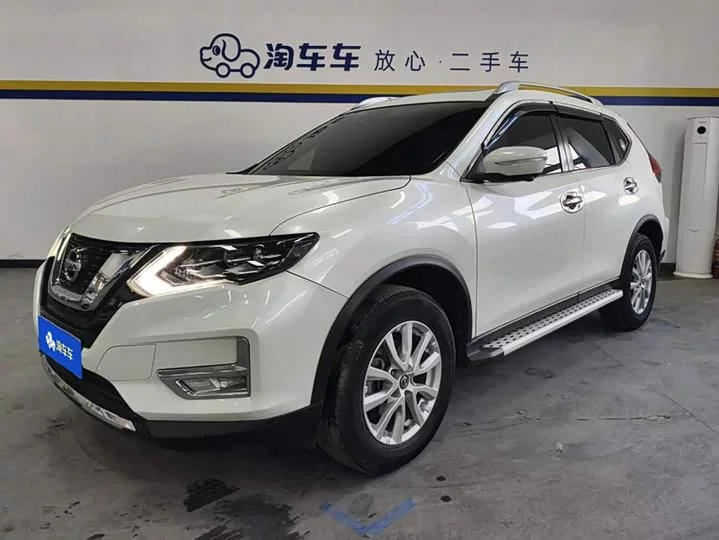 Nissan Qijun