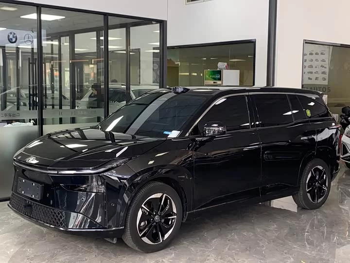 Toyota Bozhi 3X