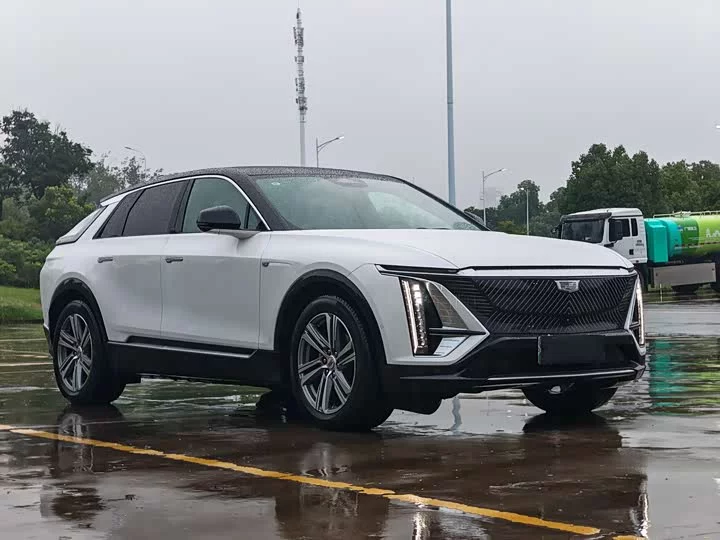 Cadillac IQ Ruige