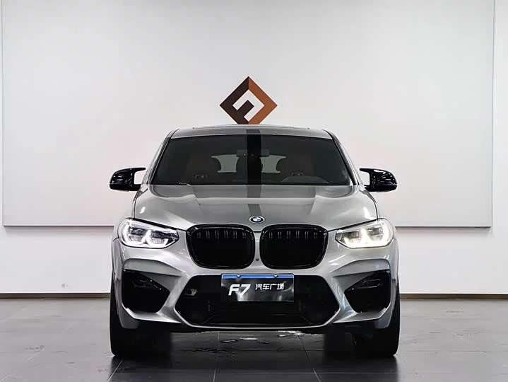 BMW X4 M