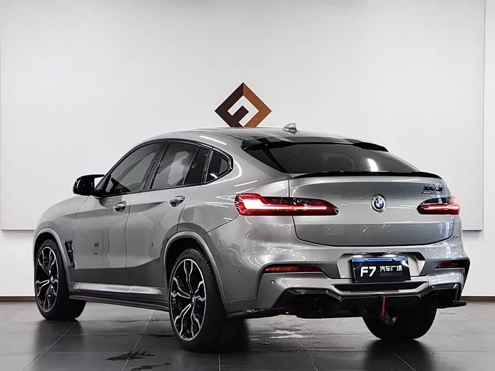 BMW X4 M
