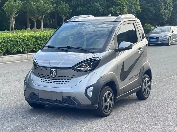 Baojun E100