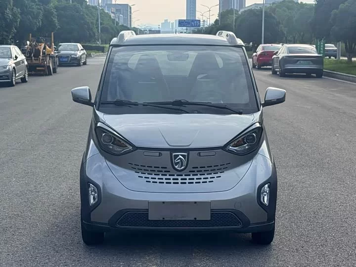 Baojun E100
