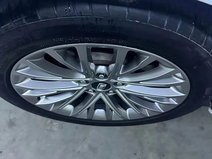 FAW Besturn B70