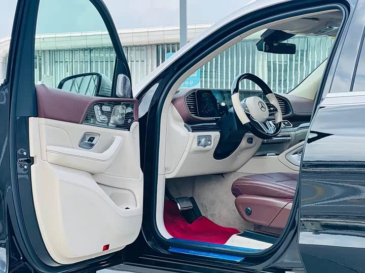 Mercedes-Benz GLS