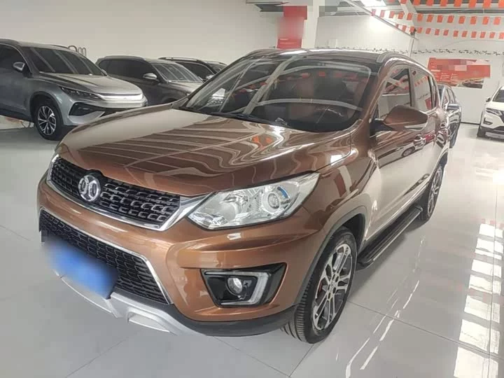 BAIC Shenbao X35