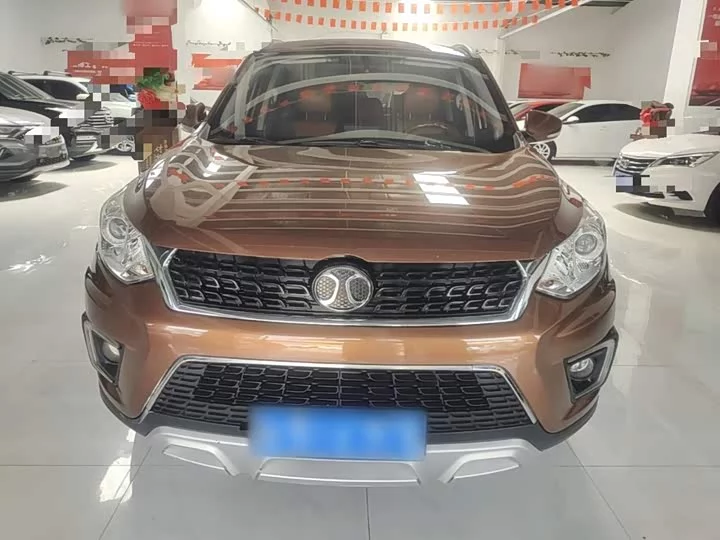 BAIC Shenbao X35