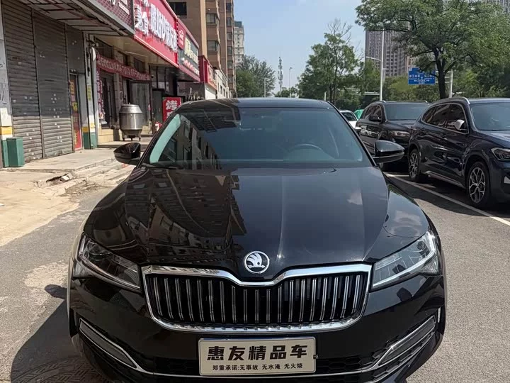 Skoda SuperB