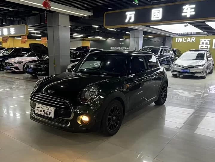 MINI 