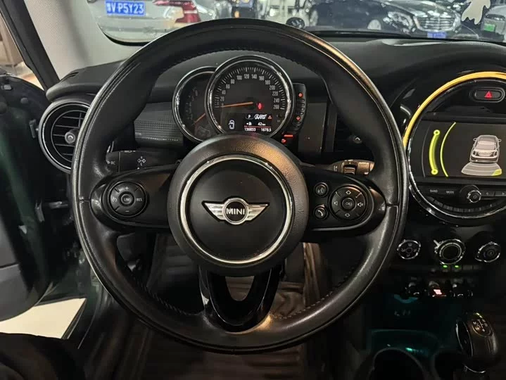 MINI 
