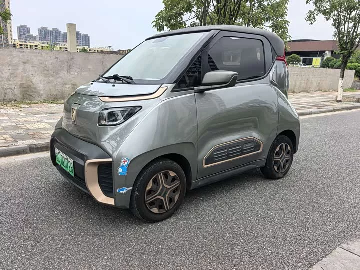 Baojun E200