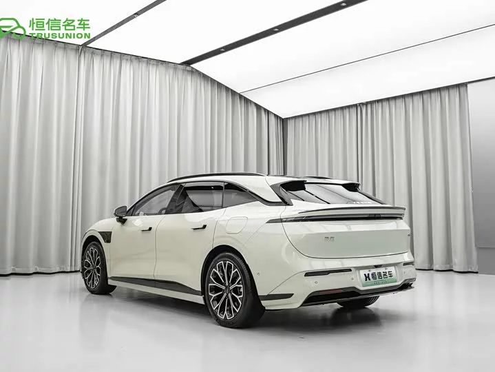 ZEEKR 007GT