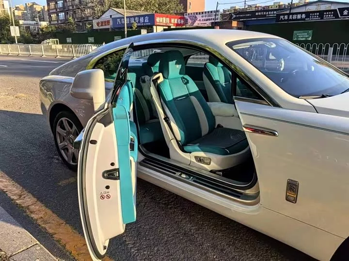 Rolls Royce Phantom
